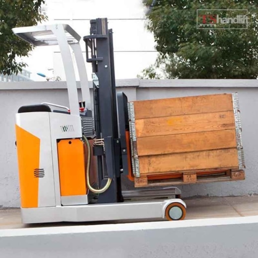 electric stand up reach truck Use Testing