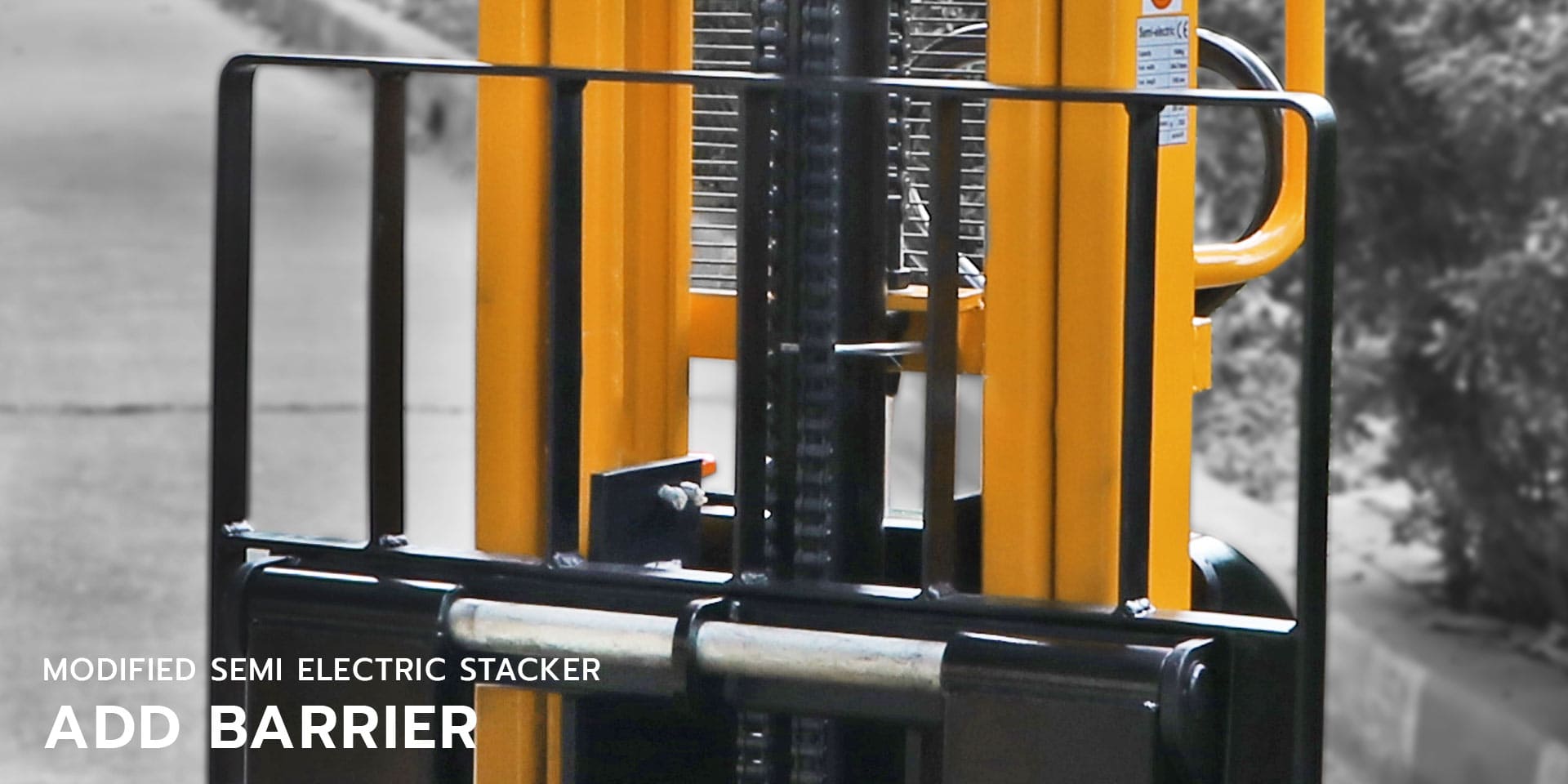 Modified adjustable fork semi electric stacker